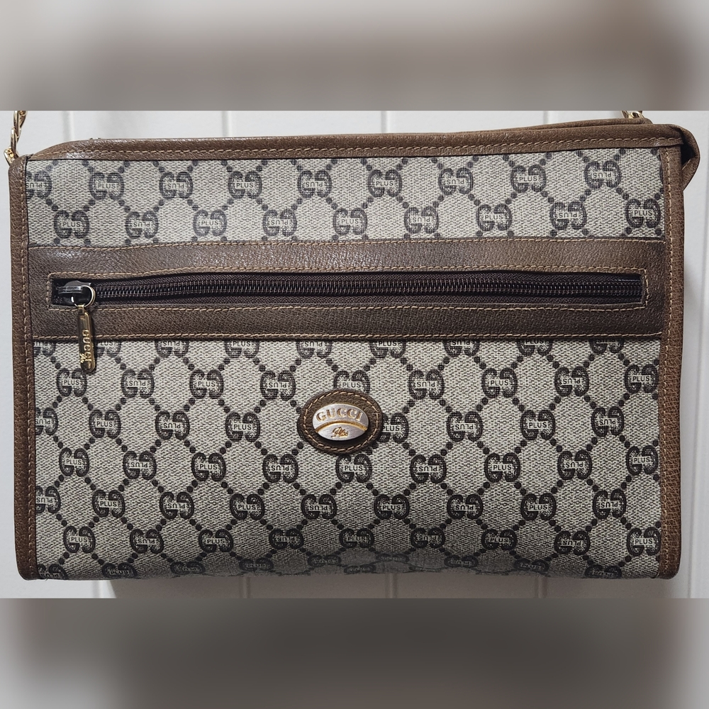 GUCCI PLUS GG Pouch with COA & DUST BAG - VINTAGE